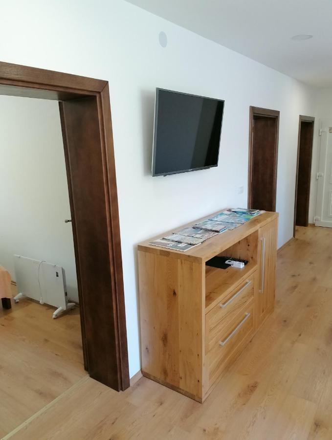 Apartment "B" 50 M From The Beach Zadar Exterior photo
